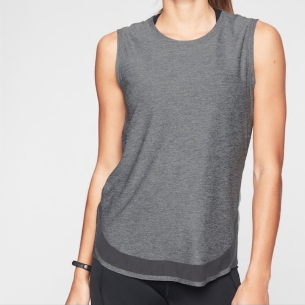 ATHLETA Gray Workout / Athletic Tank / Top / Sleeveless Shirt